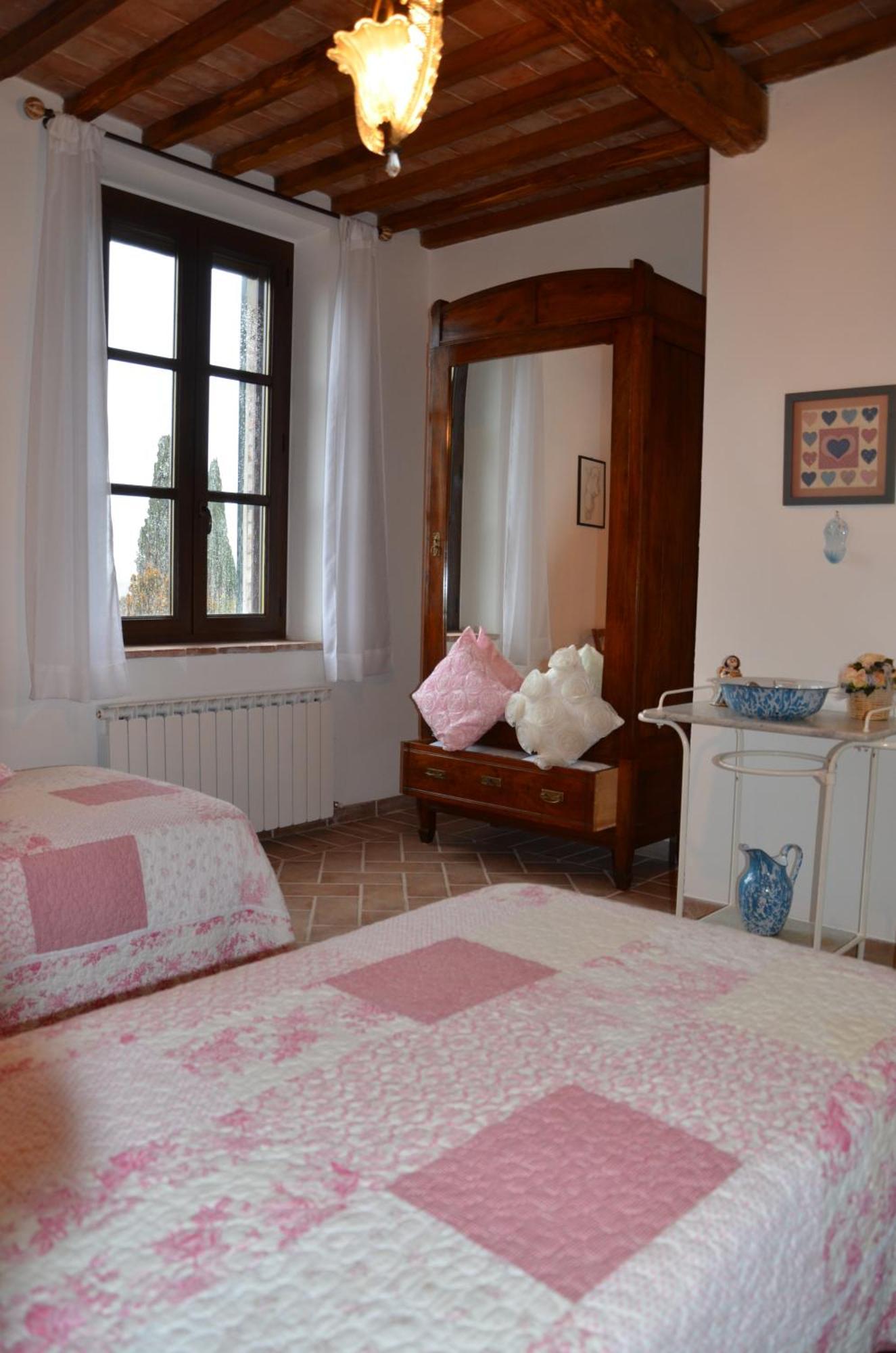 Agriturismo Sant'Alfredo Monteroni dʼArbia Rom bilde