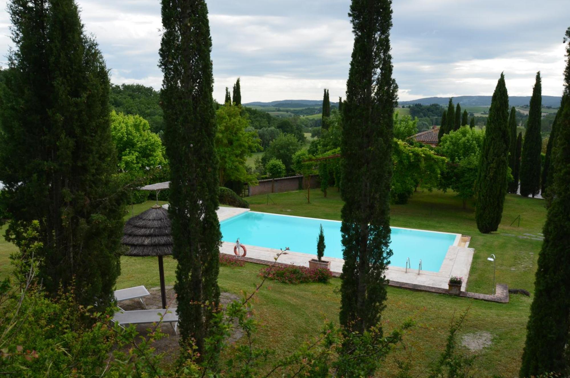 Agriturismo Sant'Alfredo Monteroni dʼArbia Eksteriør bilde