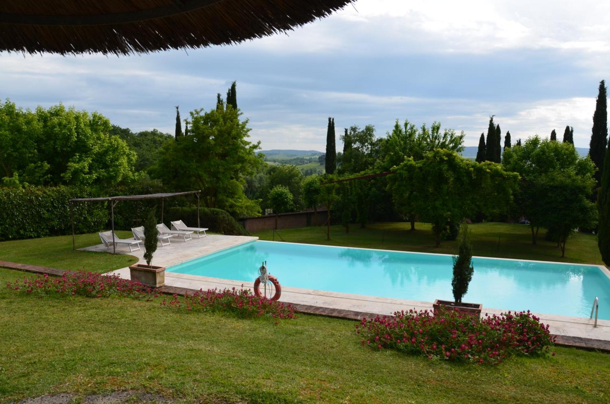 Agriturismo Sant'Alfredo Monteroni dʼArbia Eksteriør bilde