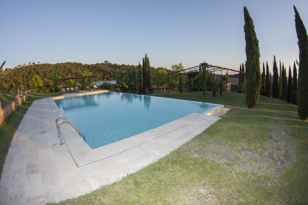 Agriturismo Sant'Alfredo Monteroni dʼArbia Eksteriør bilde
