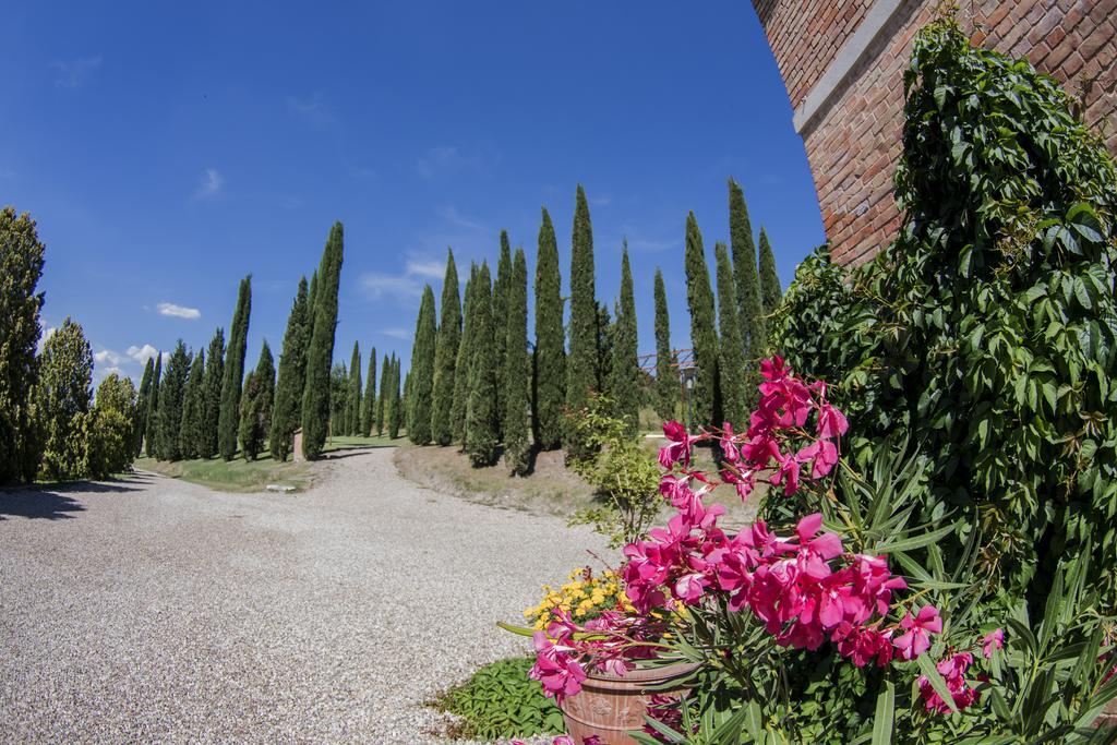 Agriturismo Sant'Alfredo Monteroni dʼArbia Eksteriør bilde
