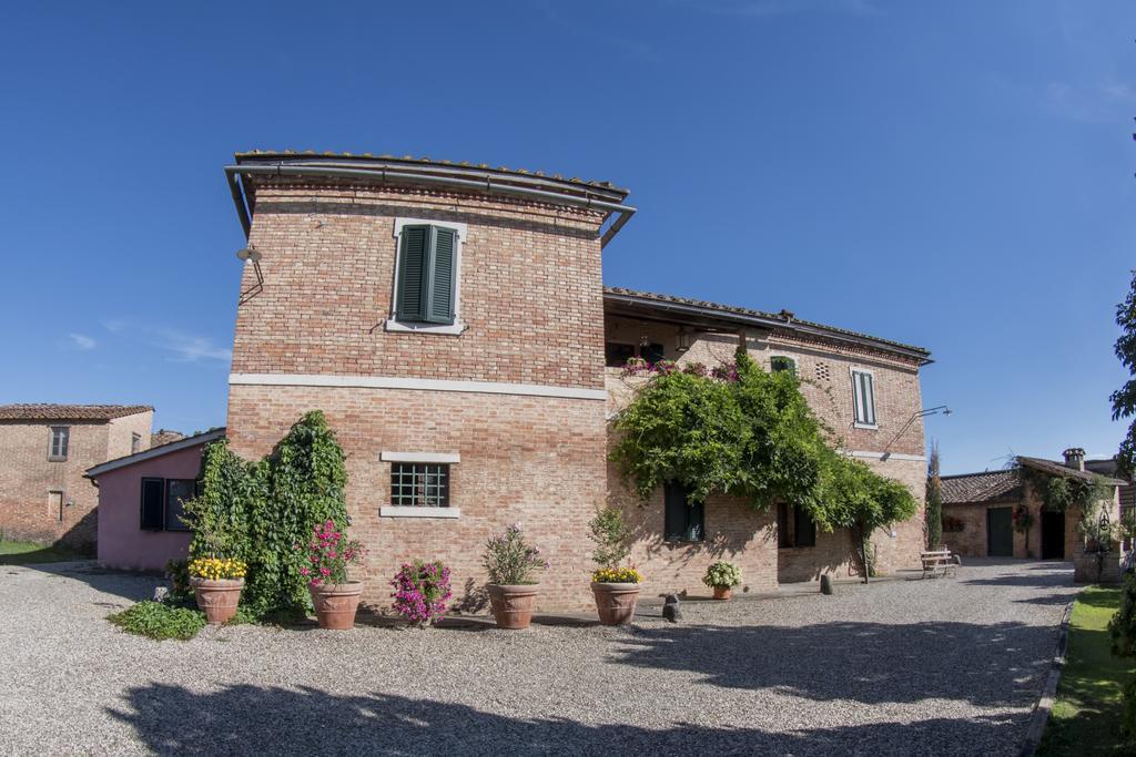 Agriturismo Sant'Alfredo Monteroni dʼArbia Eksteriør bilde