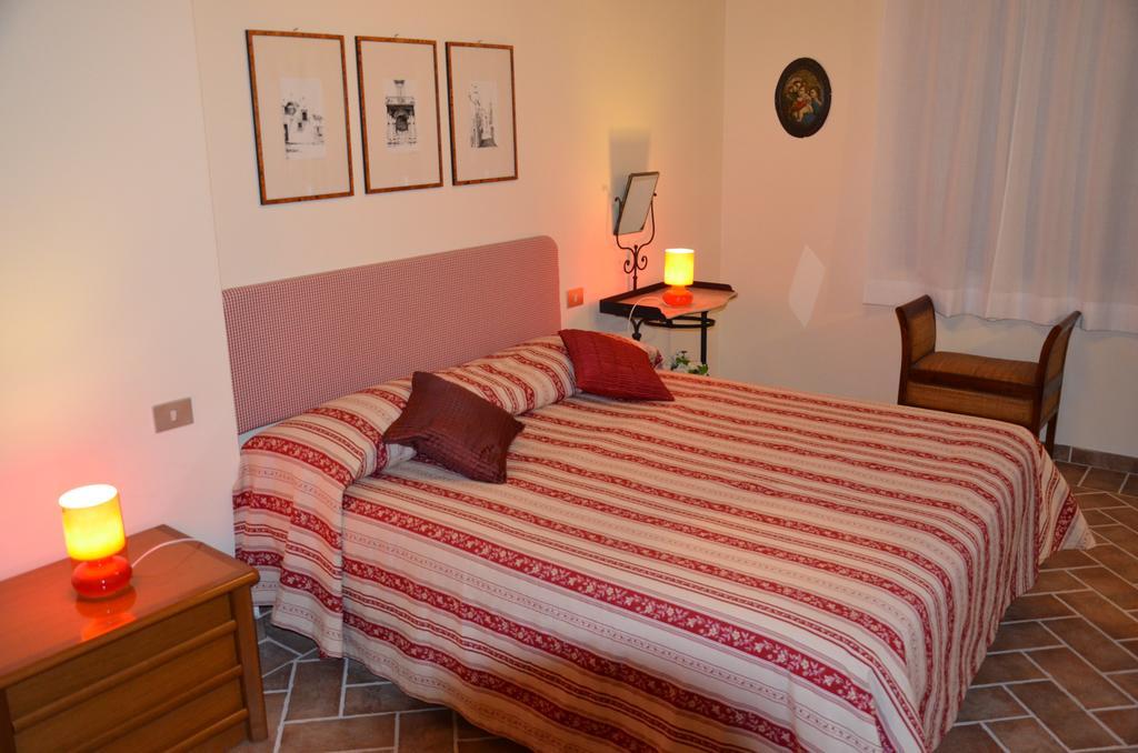 Agriturismo Sant'Alfredo Monteroni dʼArbia Eksteriør bilde