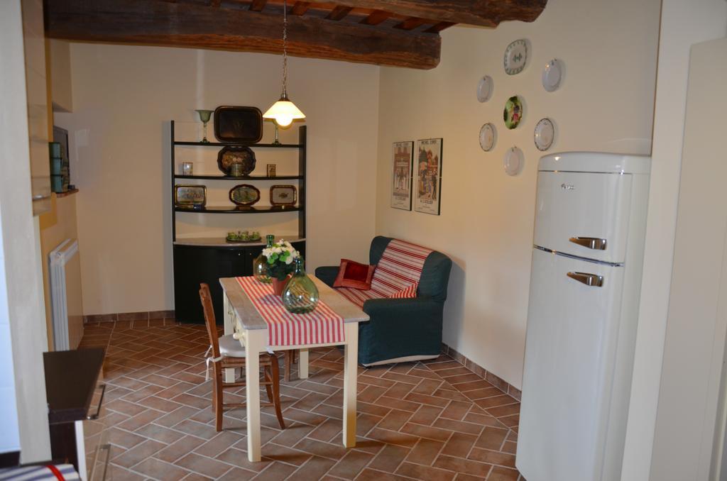 Agriturismo Sant'Alfredo Monteroni dʼArbia Eksteriør bilde
