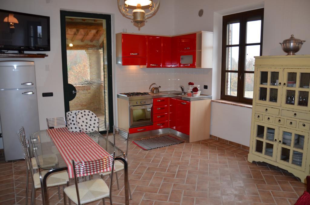Agriturismo Sant'Alfredo Monteroni dʼArbia Eksteriør bilde