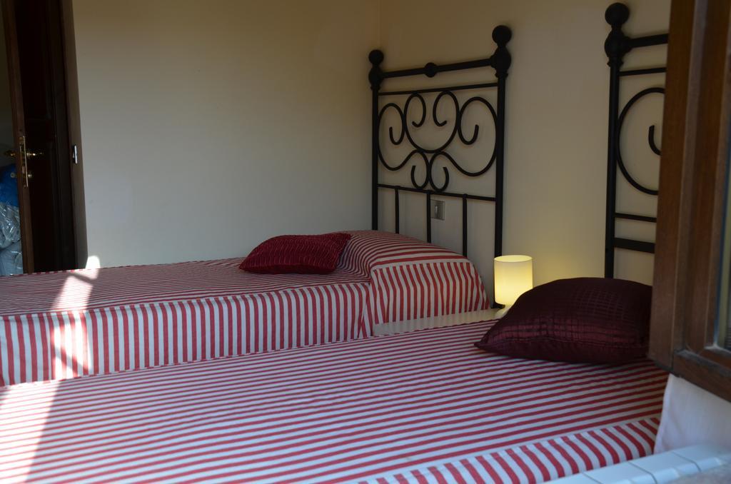 Agriturismo Sant'Alfredo Monteroni dʼArbia Eksteriør bilde