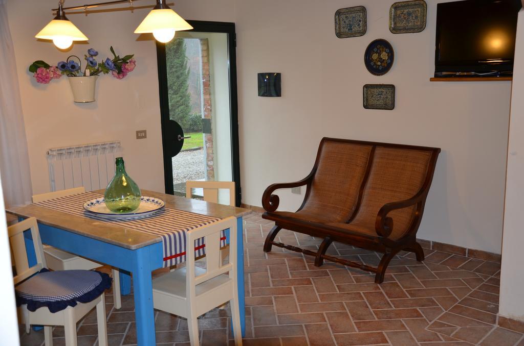 Agriturismo Sant'Alfredo Monteroni dʼArbia Eksteriør bilde