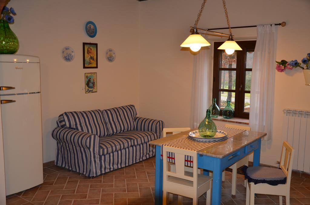 Agriturismo Sant'Alfredo Monteroni dʼArbia Eksteriør bilde